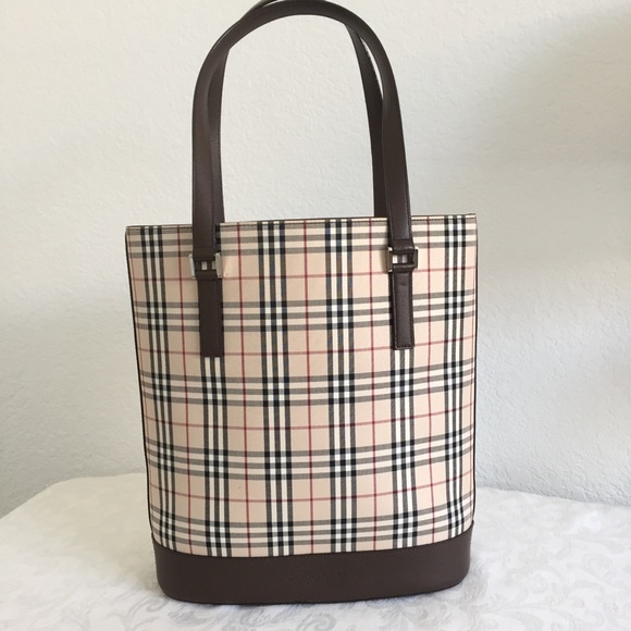 Burberry check canvas brown leather trim tote - Picture 2 of 11